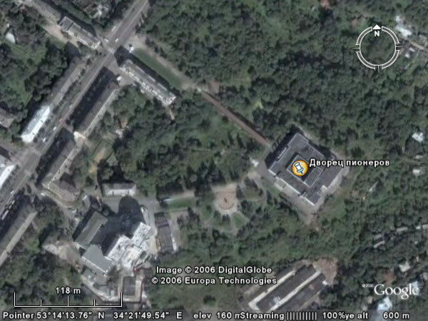 Google Earth Брянск: Дворец Пионеров